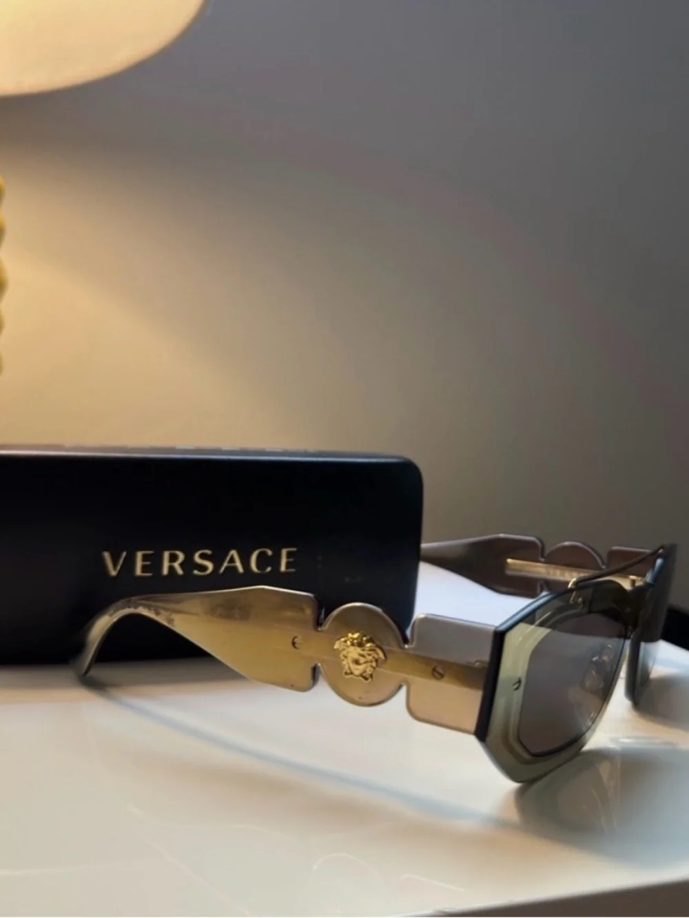 Versace unisex ve